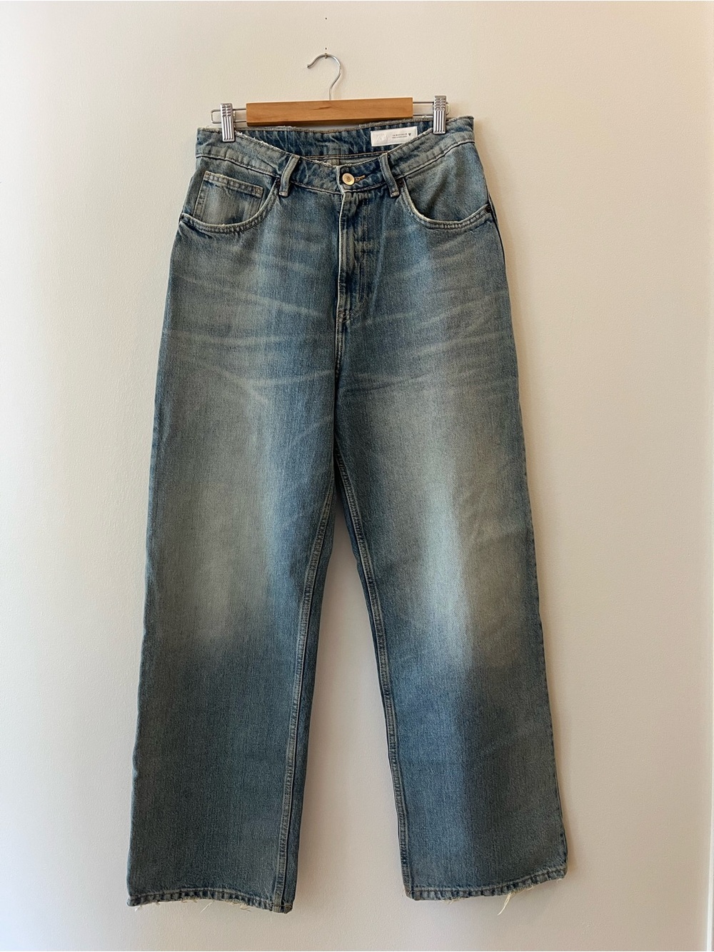 Zara Classic Women’s Light Blue Faded Straight-Leg Jeans - High Waist